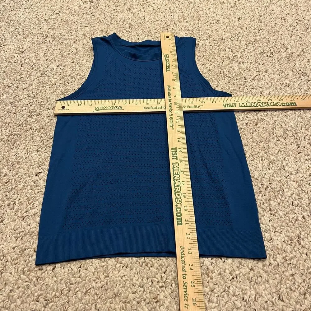 Lululemon Breeze By Muscle Tank Dark Blue 4/6 Athleisure Gym Workout Casual